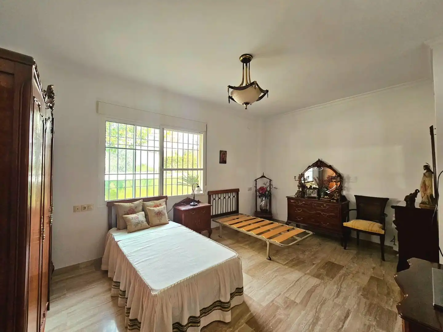 Chalet con piscina en venta en PLATERO HEREDIA, imagen 41