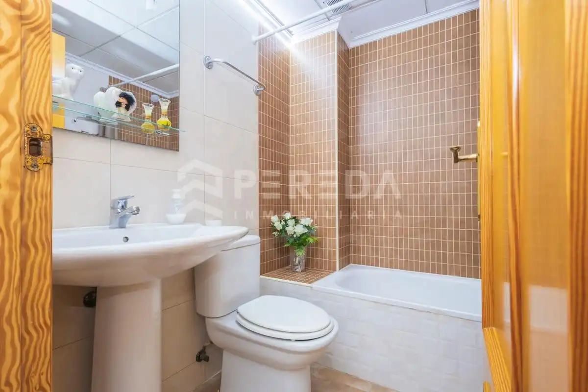 Bathroom of Attic for sale in Roquetas de Mar  with Air Conditioner and Terrace