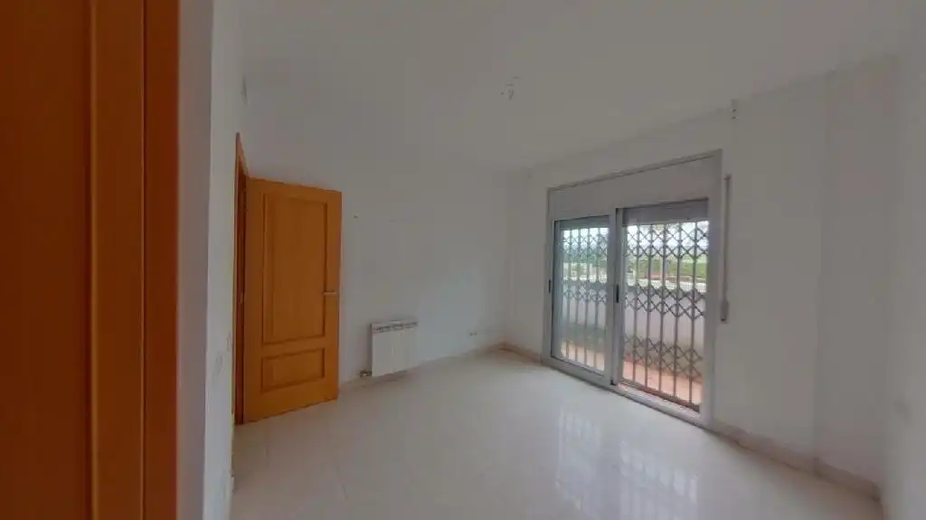Ground floor with lift for sale in Calle PRAT DE LA RIBA DEL, imagen 3
