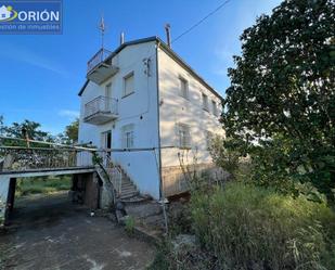 Vista exterior de Finca rústica en venda en Ponferrada amb Terrassa