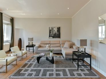 Appartement compact avec balcon à louer à Avenida Gregorio Ruiz 4
