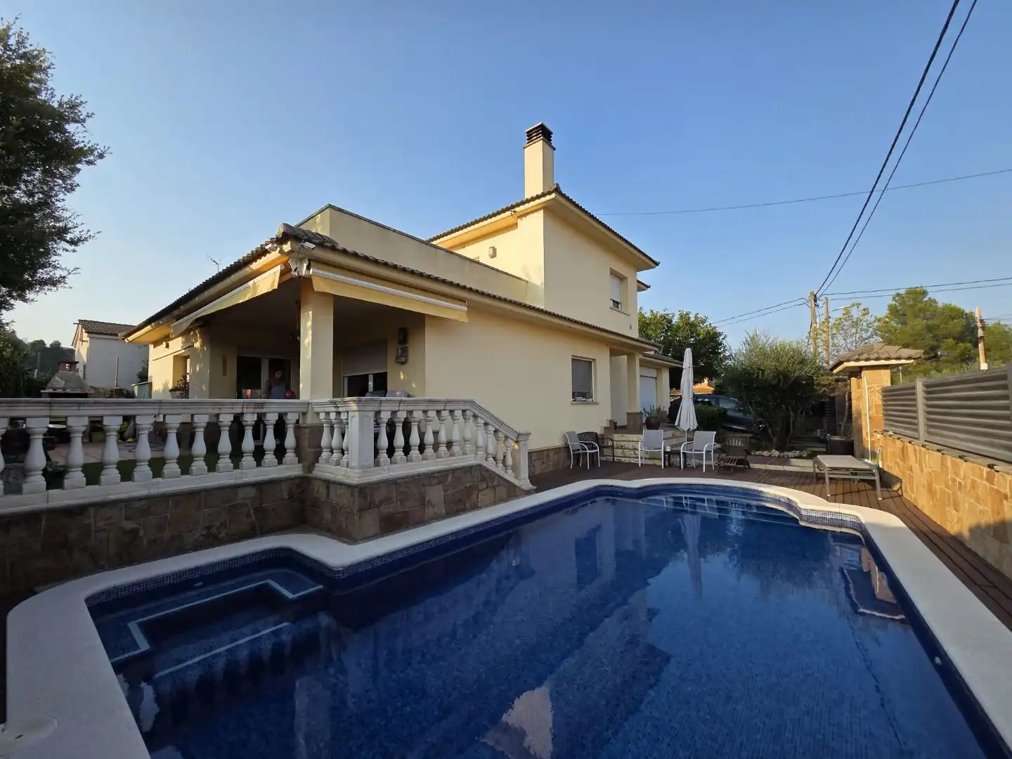 Villa con piscina in vendita a Carrer de Xaloc 10