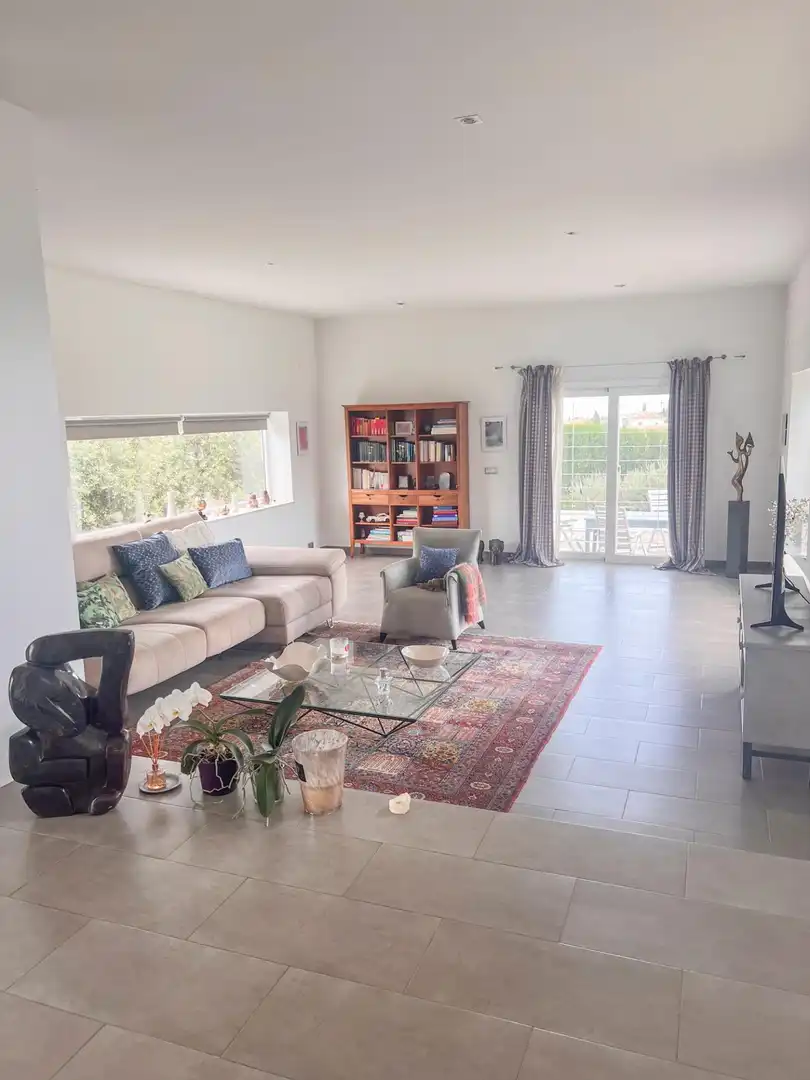 Sala d'estar de Casa o xalet en venda en Las Gabias amb Aire condicionat, Calefacció i Jardí privat
