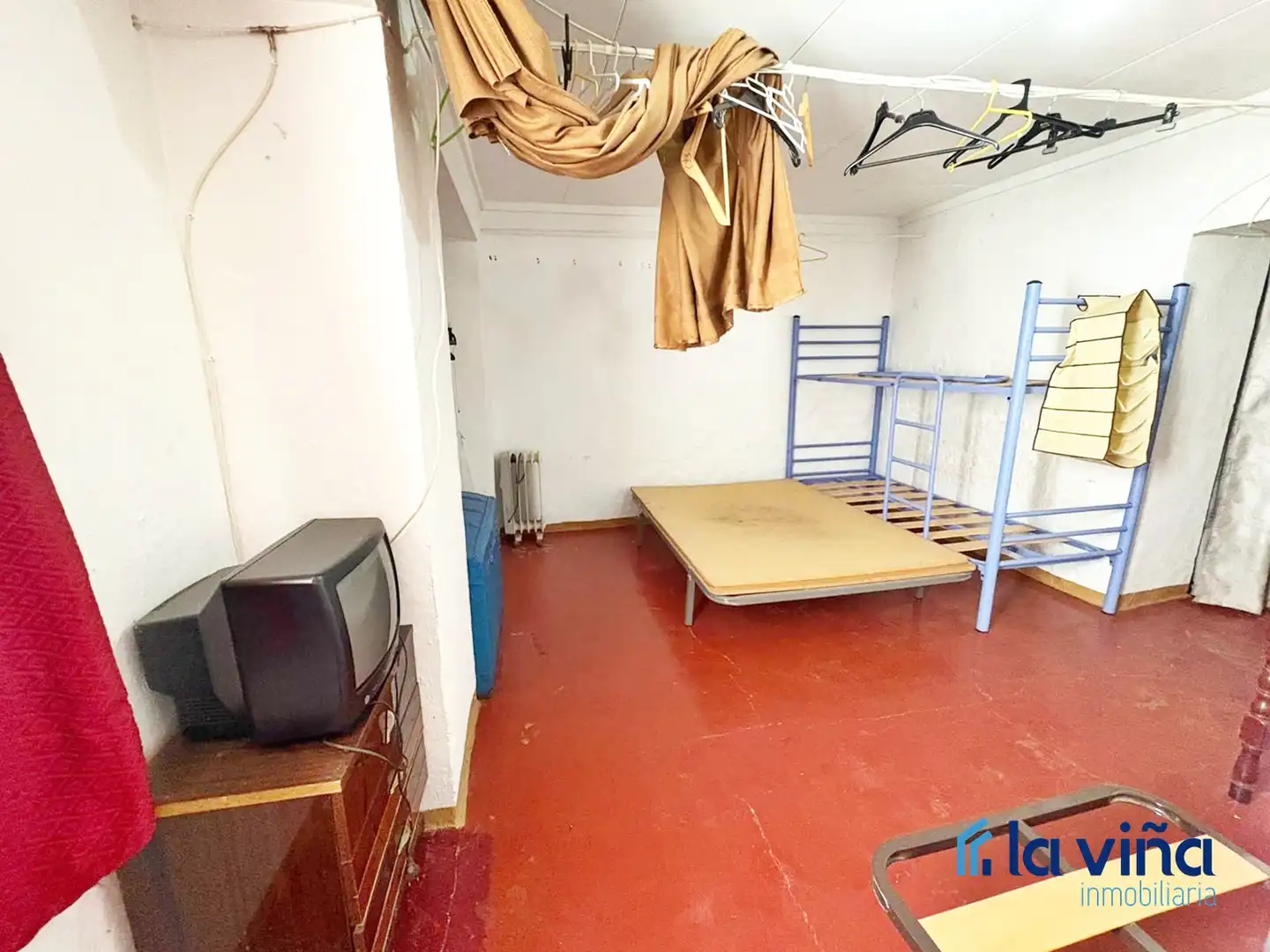 Houses for sale in Palenciana  with Storage room and Furnished