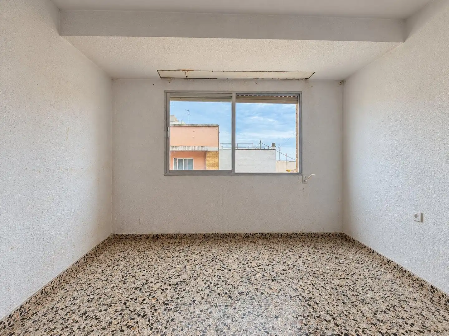 Habitación de Piso en venta en Meliana, Valencia