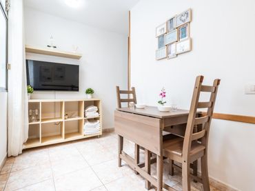 Appartement compact avec ascenseur à vendre à SUECIA 14