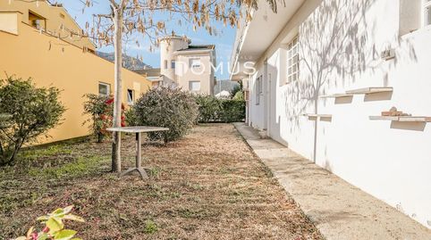 Casa independiente con jardín, garaje y local comercial en Besalú, imatge 4