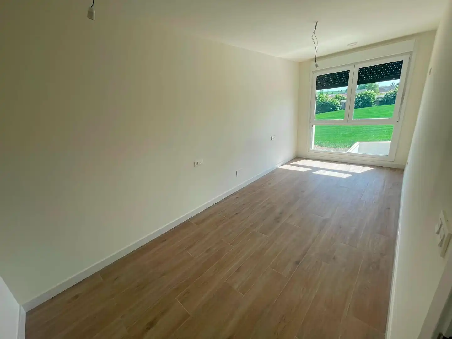 Sala d'estar de Casa adosada en venda en Villagonzalo Pedernales amb Calefacció i Jardí privat