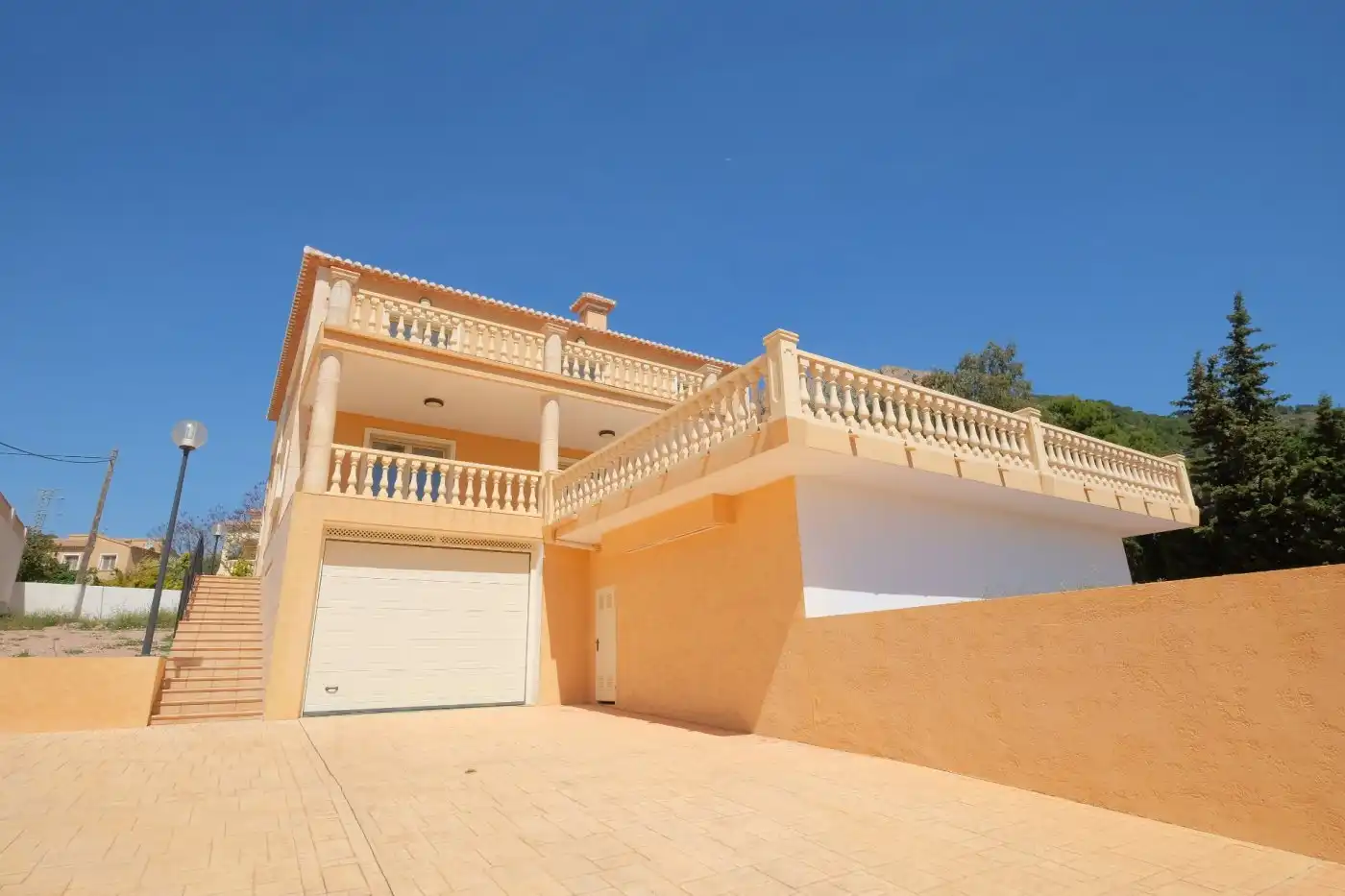 Villa avec piscine à vendre à Canuta