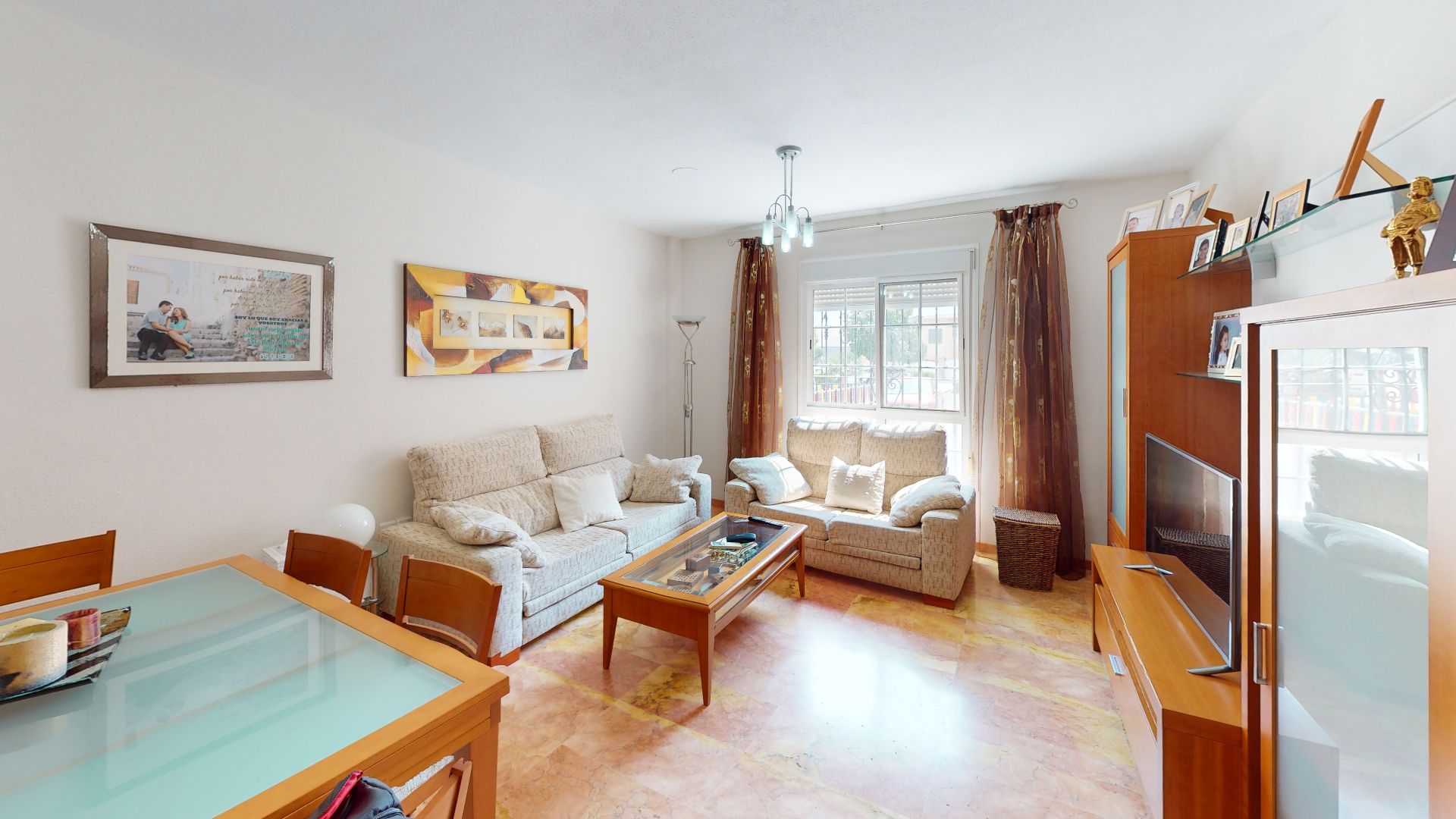 Sala d'estar de Dúplex en venda en Roquetas de Mar amb Aire condicionat, Terrassa i Traster