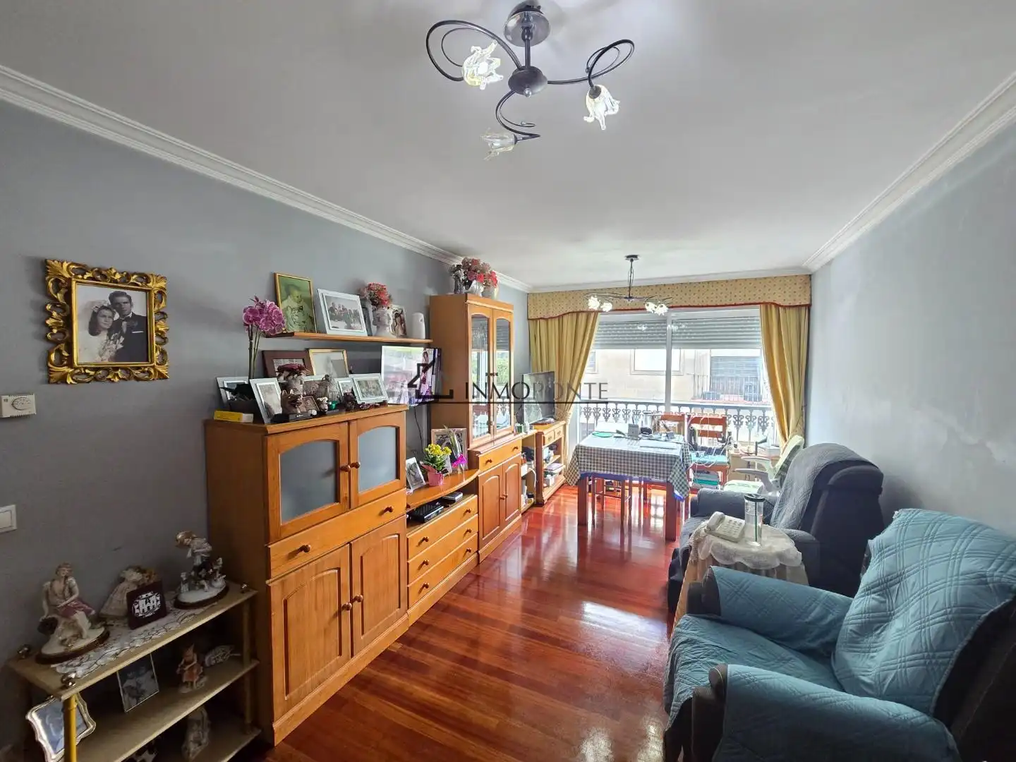Wohnzimmer von Wohnung zum Verkauf in Pontevedra Capital  mit Heizung und Abstellraum