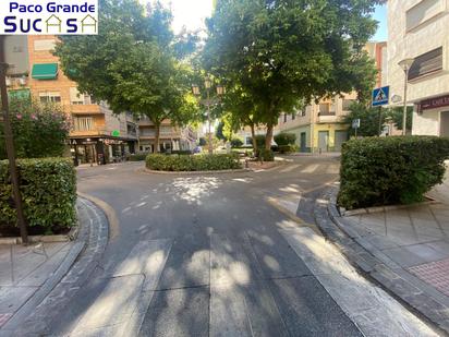 Vista exterior de Apartament en venda en  Granada Capital amb Calefacció