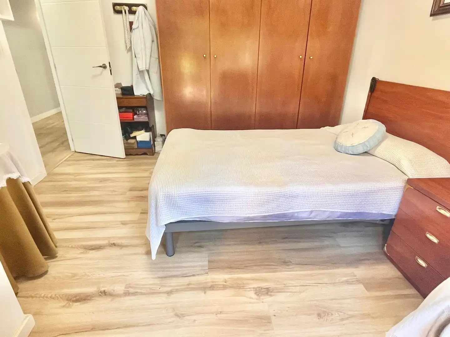 Habitación de Ático en venta en Cerdanyola del Vallès con Aire acondicionado, Calefacción y Parquet