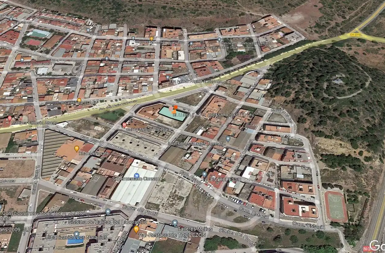 Terreny residencial en venda a Carrer la Llosa 15