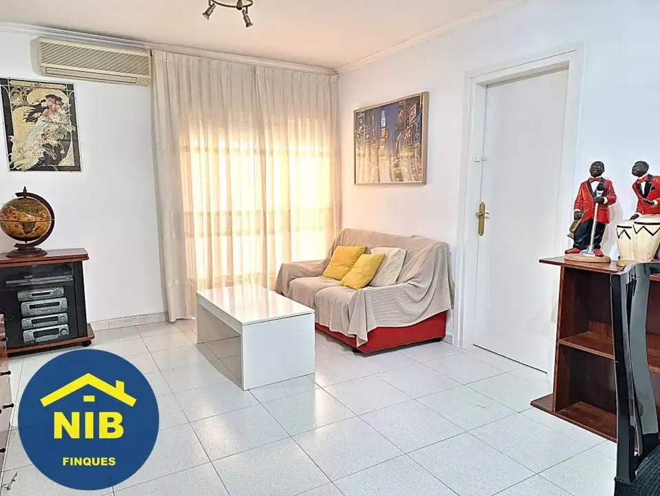 Living room of Flat for sale in Barcelona  with Air Conditioner and Heating