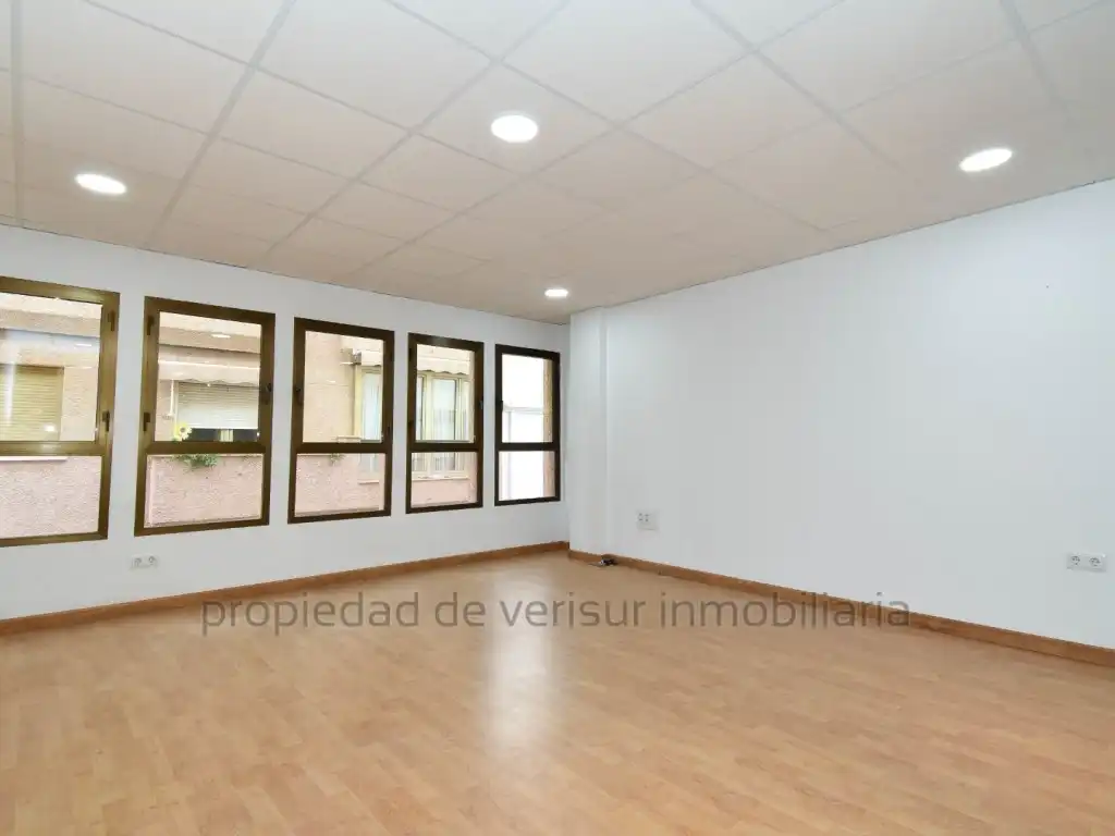 Bureau avec ascenseur à louer à Casco Antiguo, imagen 3