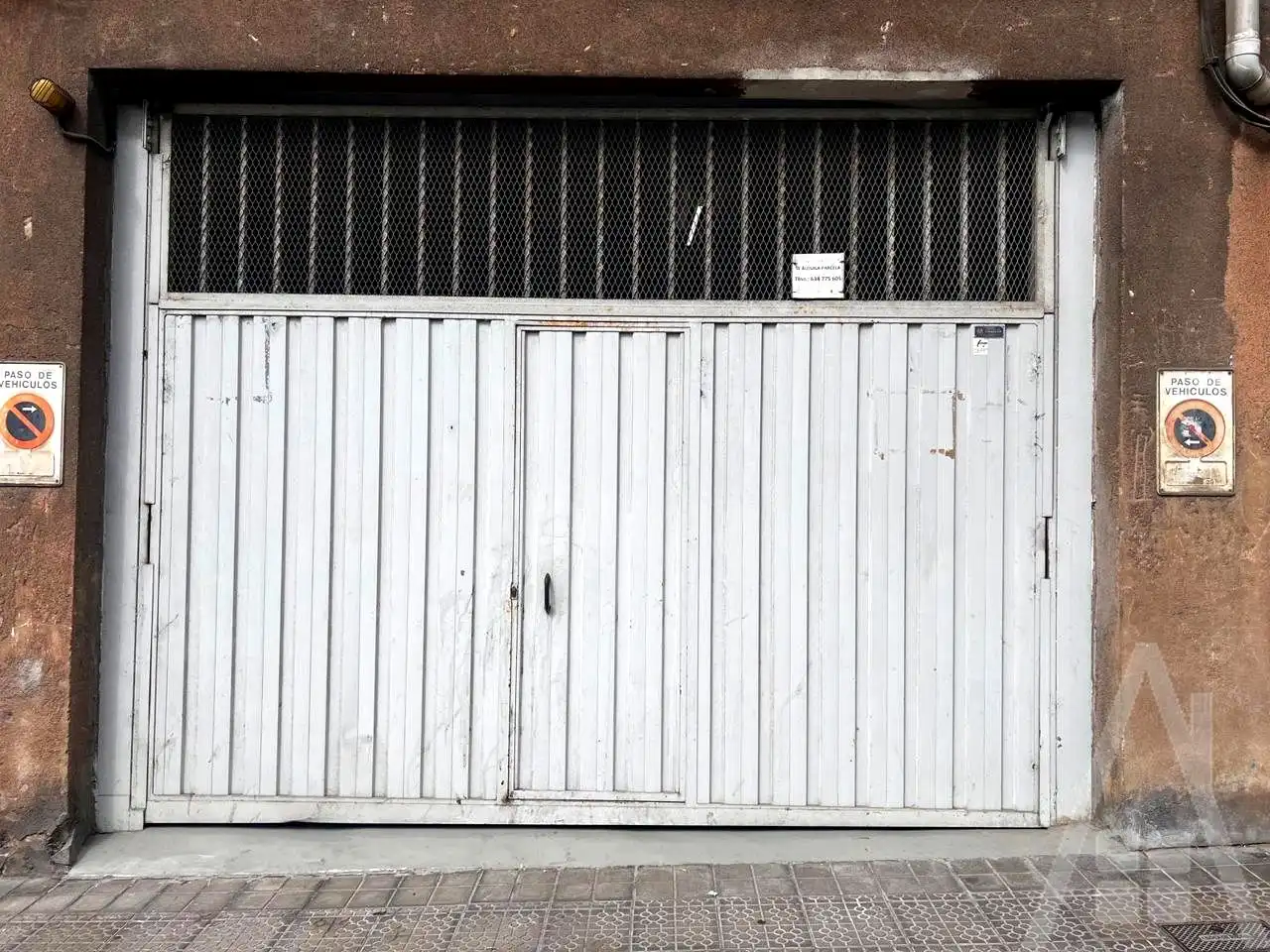 Exterior view of Garage for sale in Basauri 