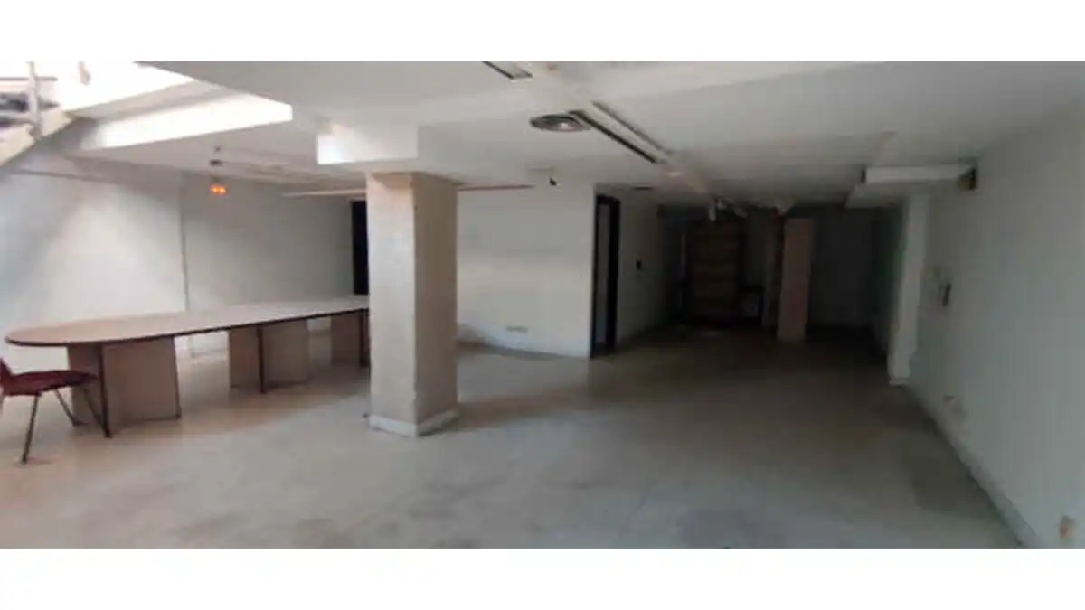 Local en venta en VUELTA DEL CASTILLO, 3, Iturrama