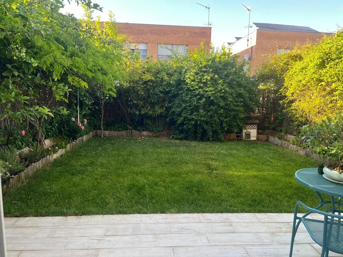Jardín de Casa adosada de alquiler en Madrid con Calefacción, Jardín privado y Amueblado