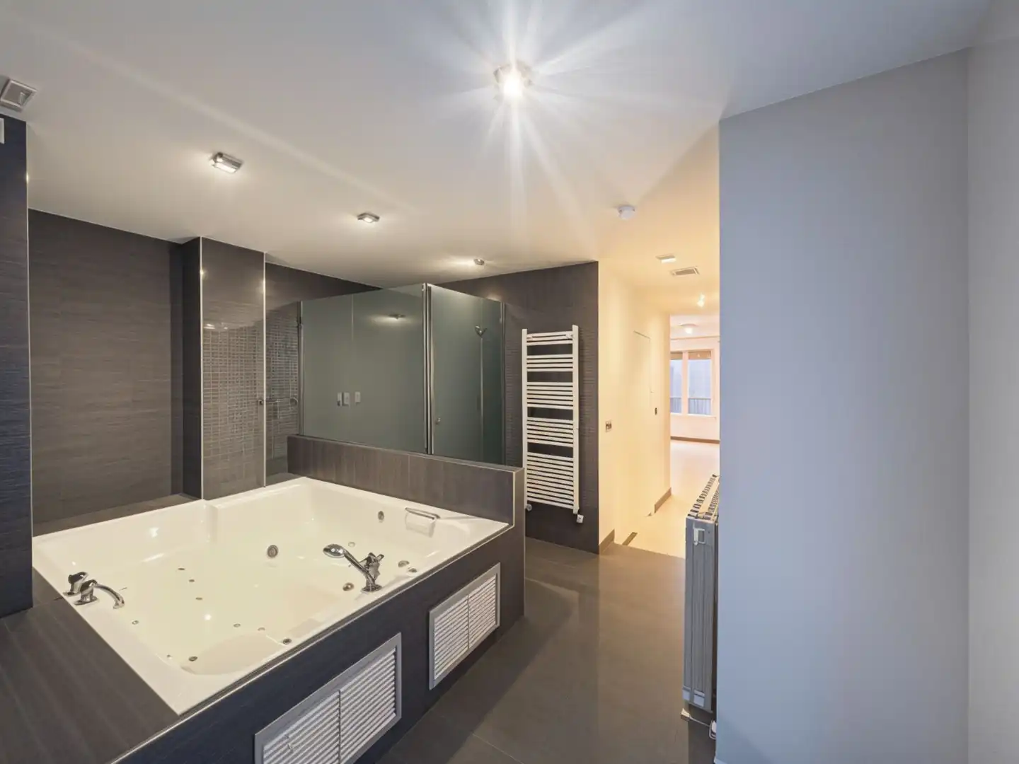 Baño de Piso en venta en Zaragoza con Aire acondicionado, Calefacción y Trastero