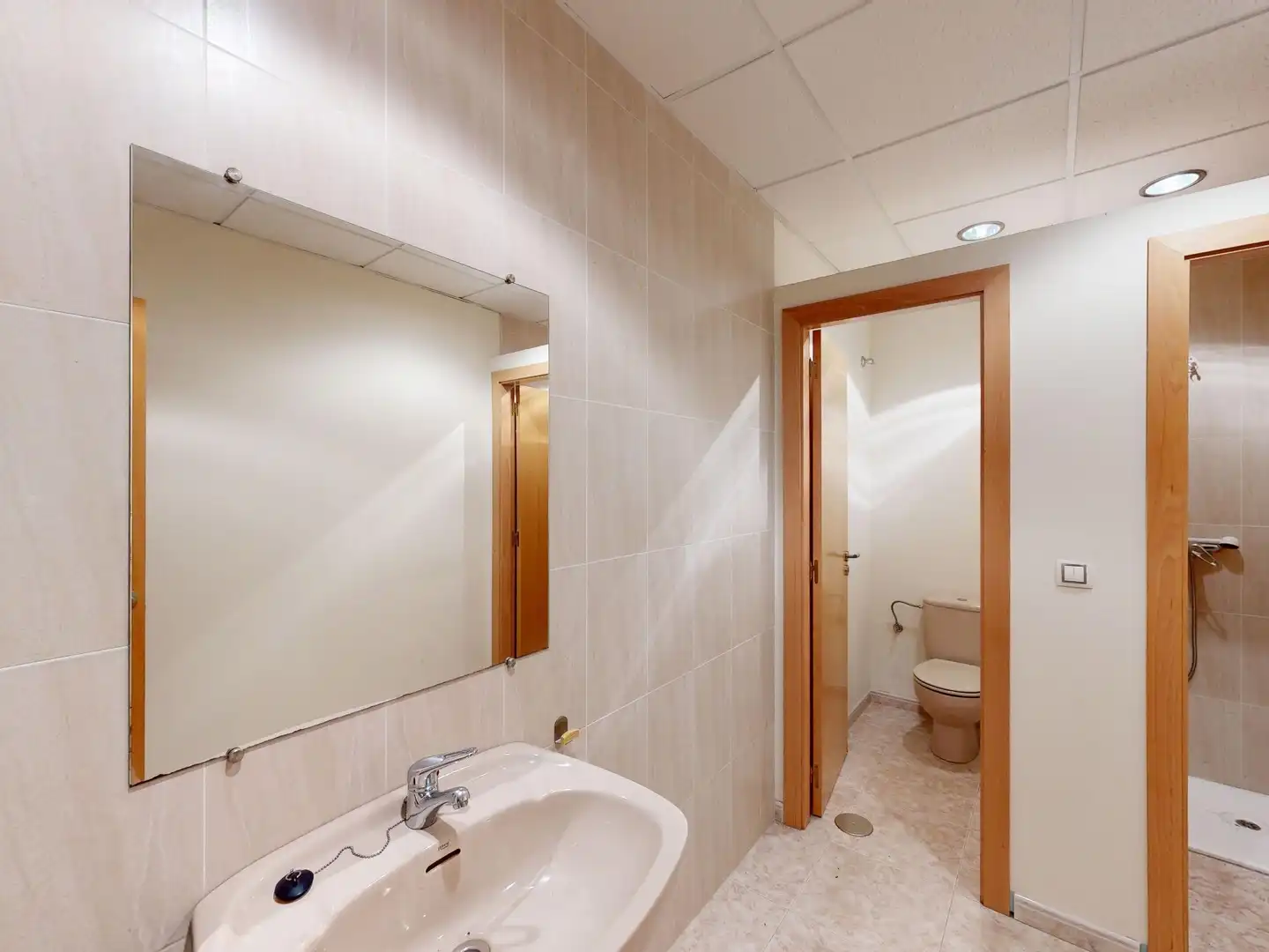 Bathroom of Commercial properties for sale in Burela