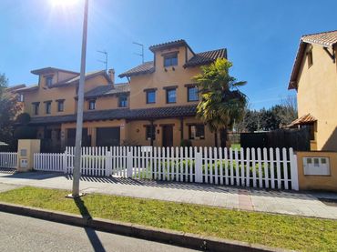 Villa zum Verkauf in del Golf