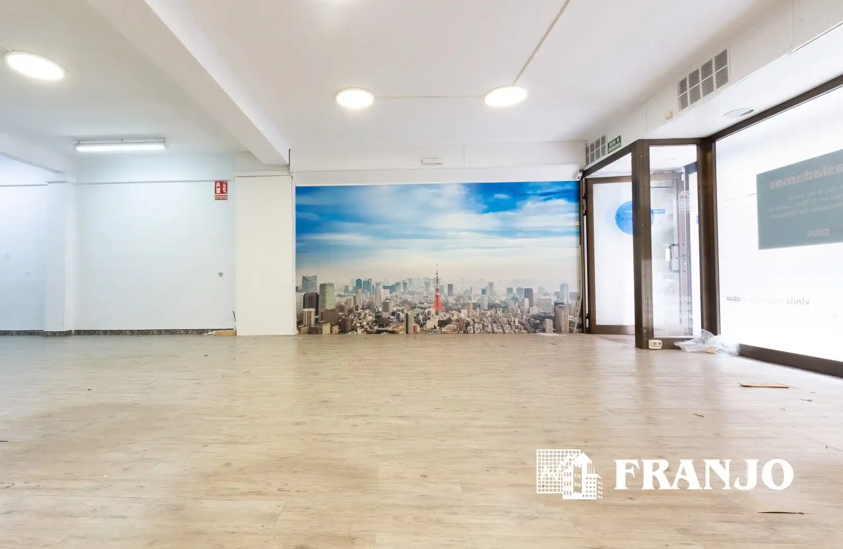 Local commercial à vendre à Centre - Eixample – Can Llobet, imagen 3