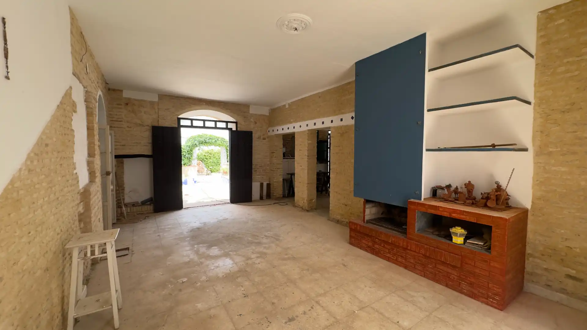 Casa o xalet en venda en Umbrete amb Terrassa, Traster i Piscina