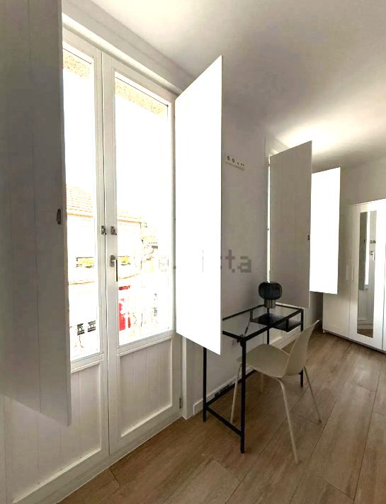 Dormitori de Casa adosada de lloguer en Tui amb Moblat