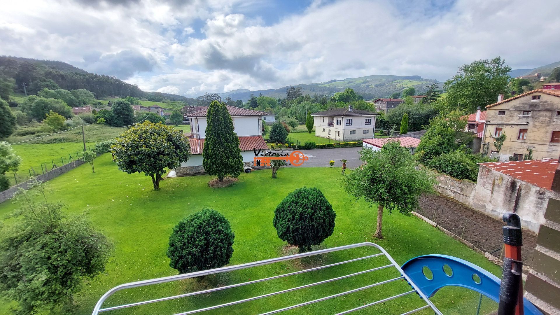 Exterior view of Flat for sale in Guriezo  with Heating, Terrace and Furnished