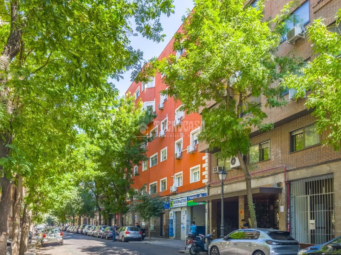 Vista exterior de Pis en venda en  Madrid Capital amb Aire condicionat i Calefacció
