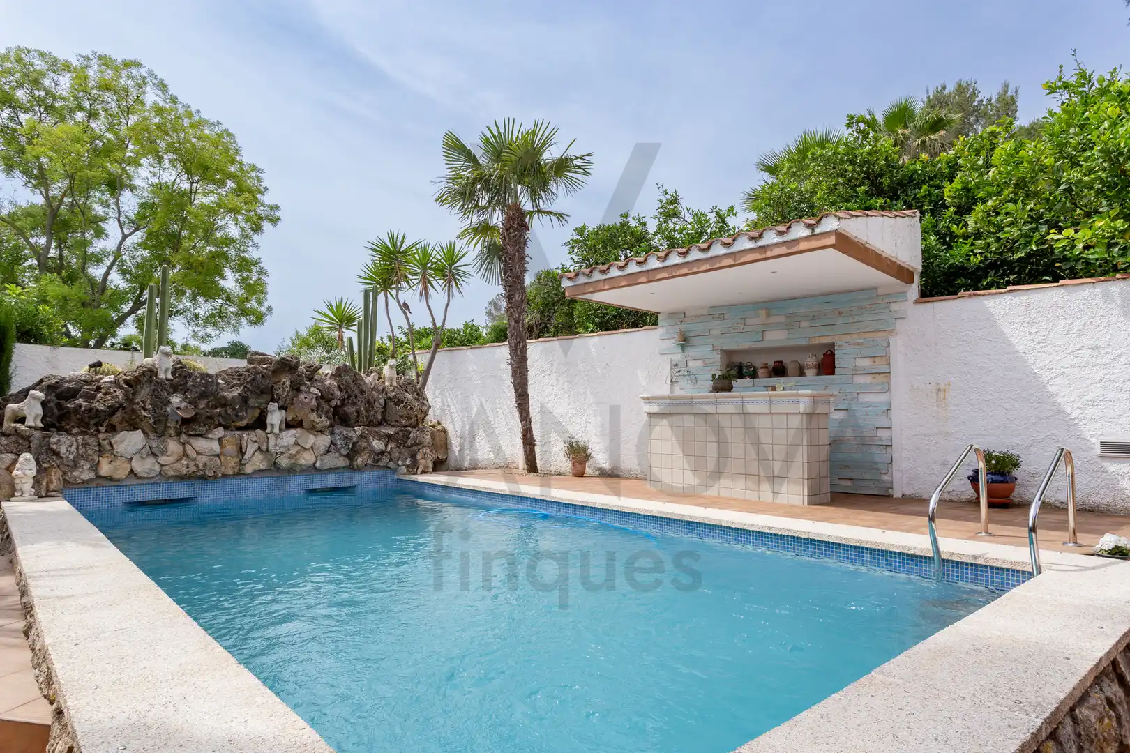 Piscina de Casa o xalet en venda en Valls amb Aire condicionat, Calefacció i Jardí privat
