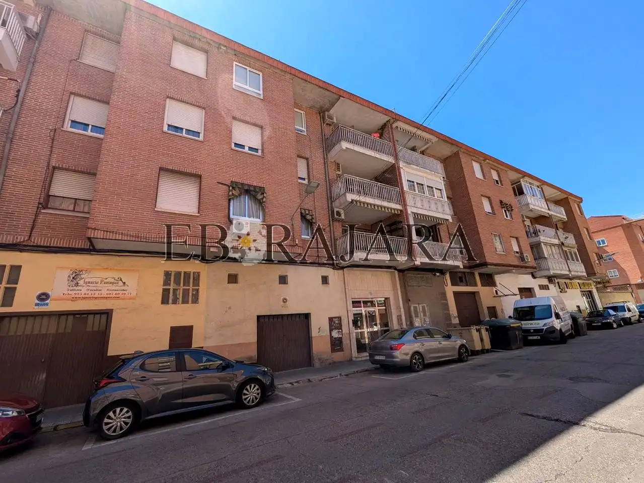 Vista exterior de Piso en venta en Talavera de la Reina con Calefacción y Terraza