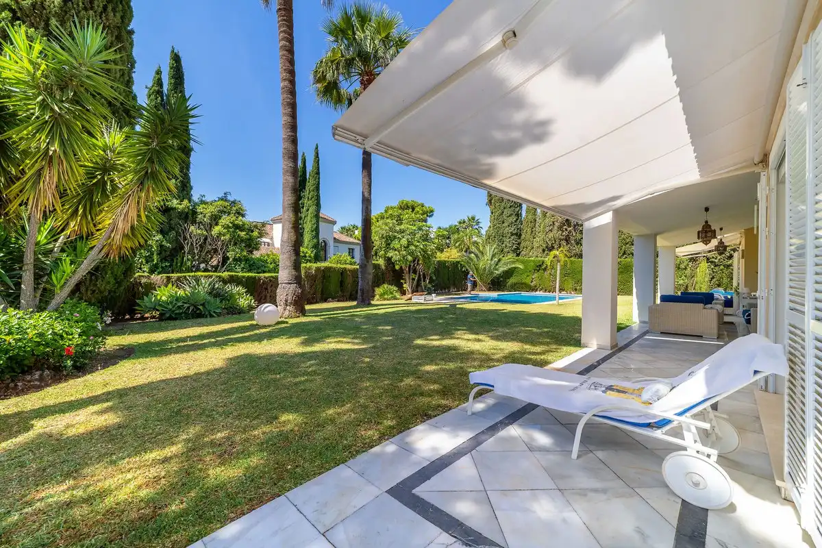 Villa mit Pool zum Verkauf in Lugar Urbanizacion Cascada de Camojan 5D, imagen 39
