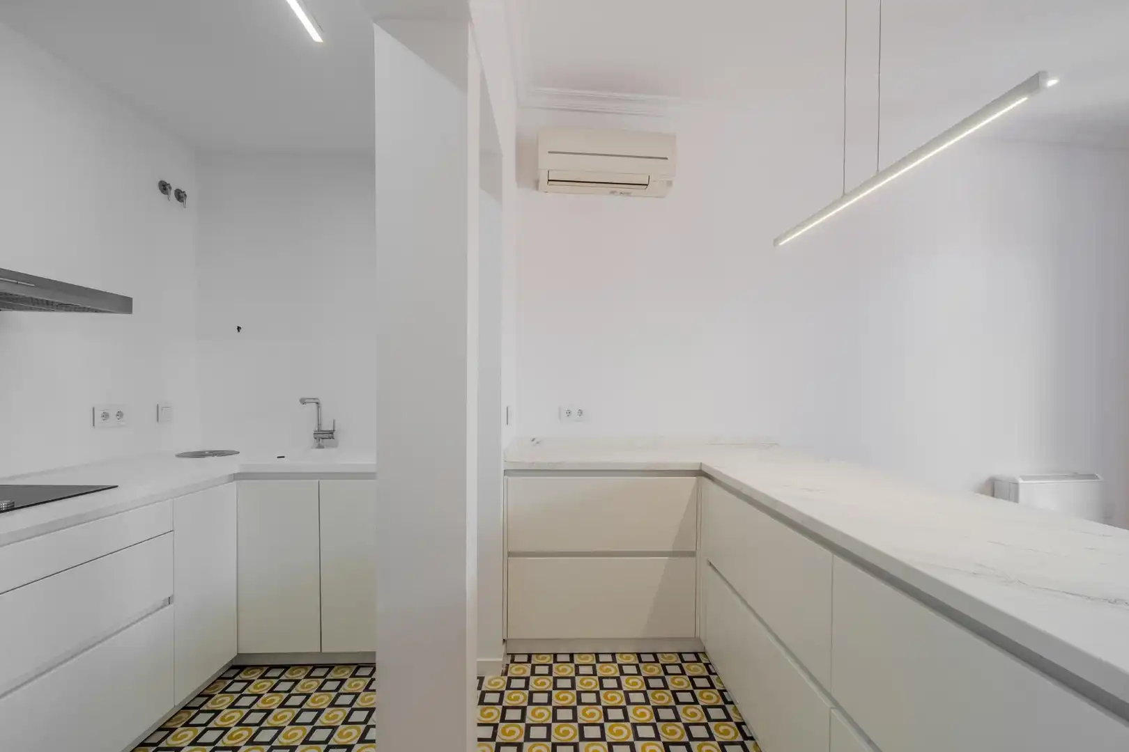 Cuina de Pis en venda en Madrid amb Aire condicionat, Calefacció i Balcó