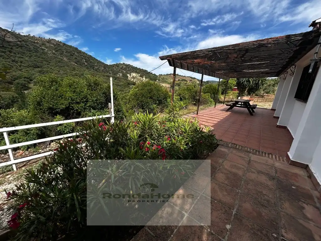 Terrassa de Finca rústica en venda en Ronda amb Piscina
