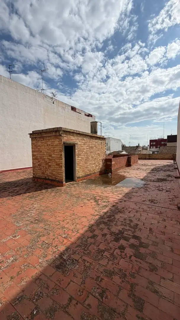 Exterior view of Buildings for sale in Alfafar, Valencia