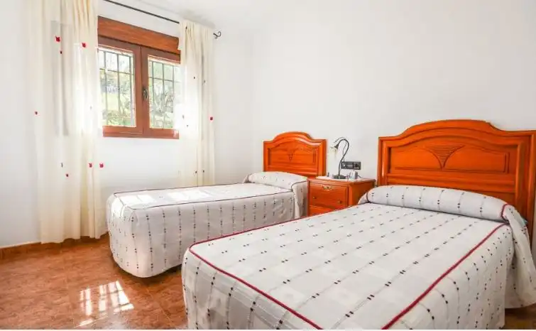 Habitación de Finca rústica en venta en Ronda con Calefacción, Jardín privado y Trastero