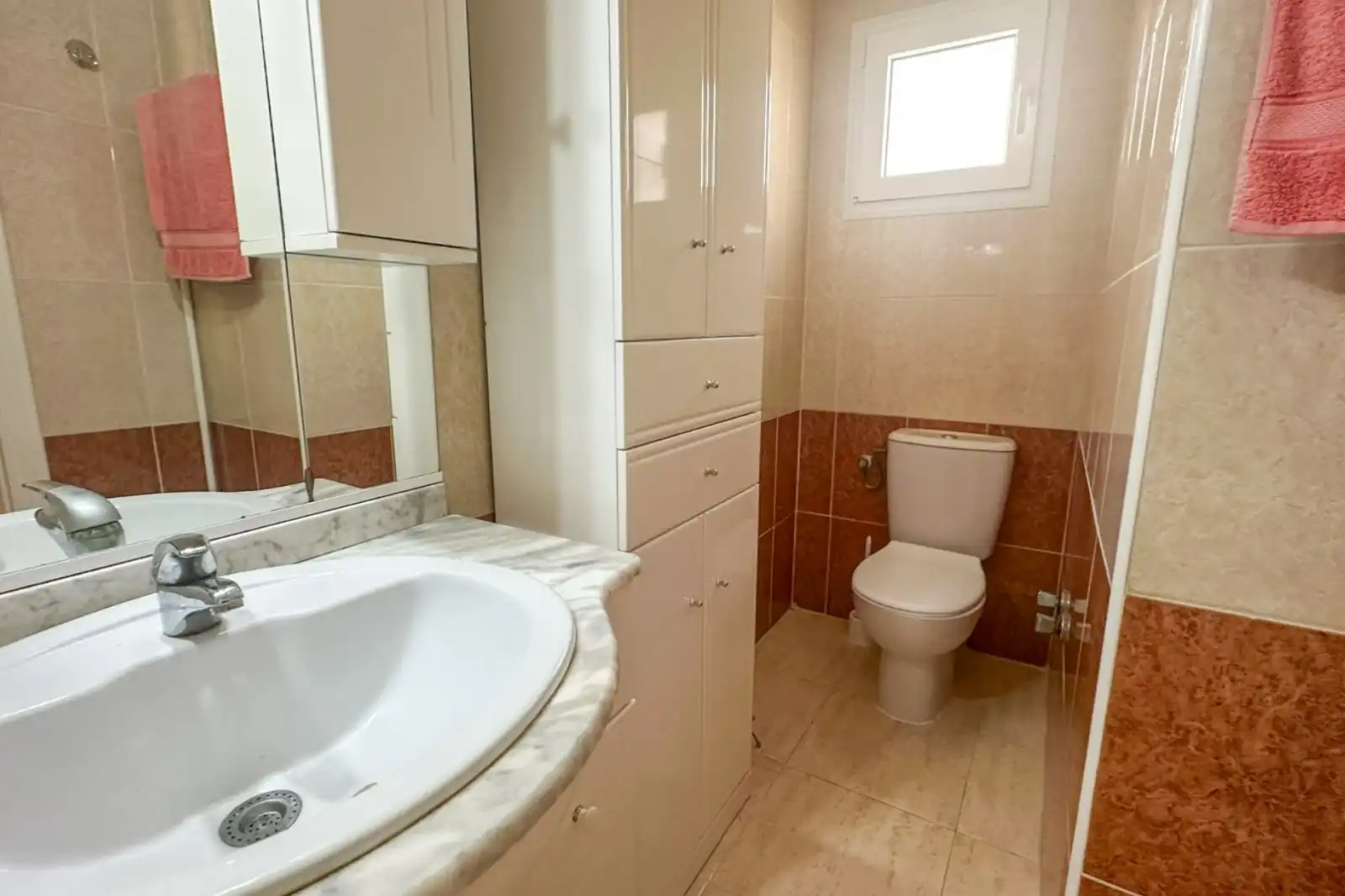 Bathroom of Houses for sale in Torrevieja  with Furnished