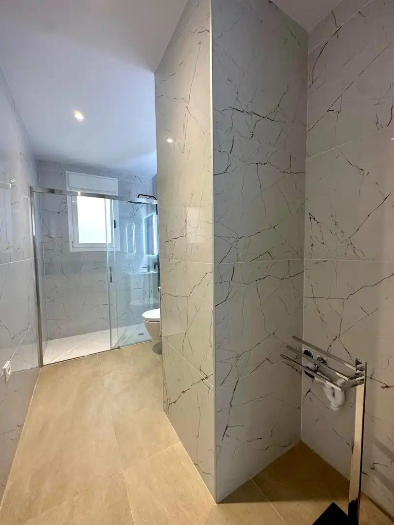 Apartment with pool for sale in Playa de los Locos, imagen 10