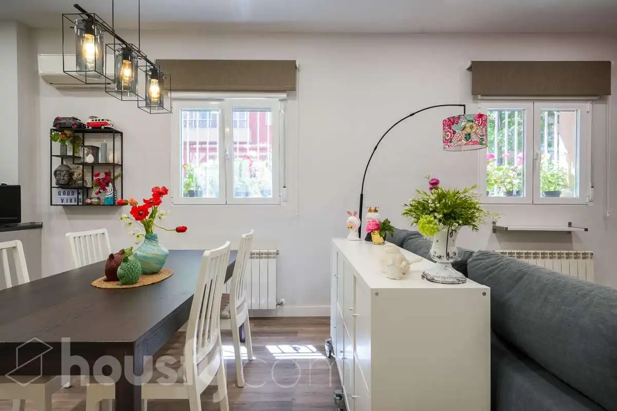 Comedor de Piso en venta en Madrid con Aire acondicionado, Calefacción y Amueblado