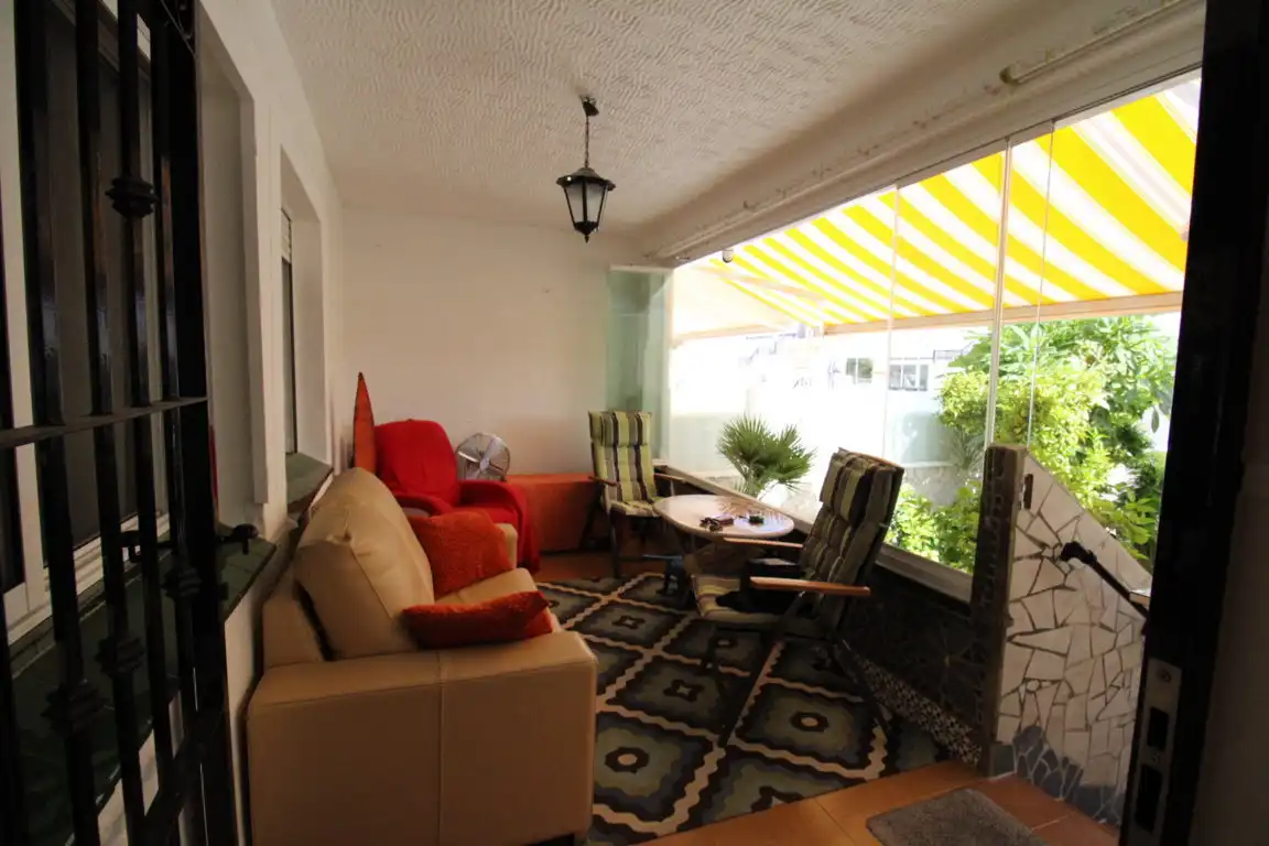 Terrassa de Apartament en venda en Orihuela amb Terrassa, Moblat i Piscina comunitària