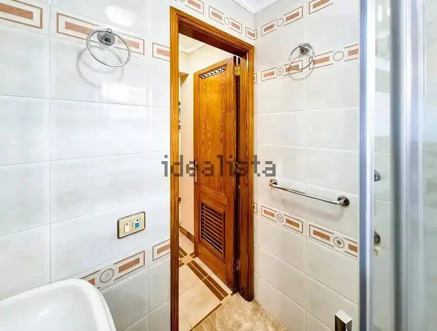 Baño de Piso en venta en Vegueta - Cono Sur - Tafira