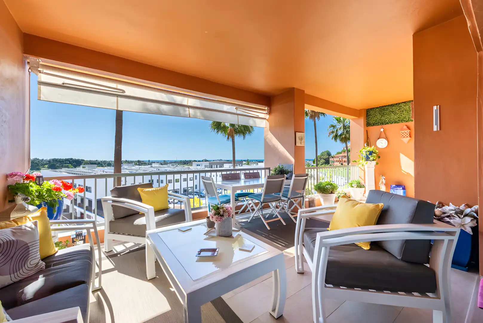 Terrassa de Apartament en venda en Estepona amb Aire condicionat, Terrassa i Traster