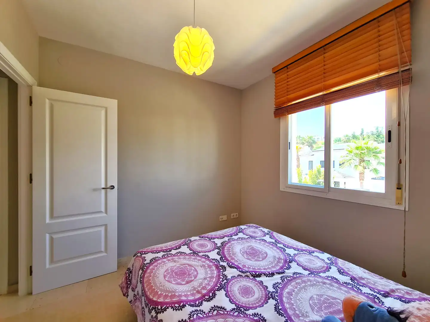 Bedroom of Detached homes for sale in Estepona  with Air Conditioner, Private garden and Terrace