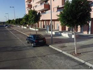 Vista exterior de Local de lloguer en  Almería Capital