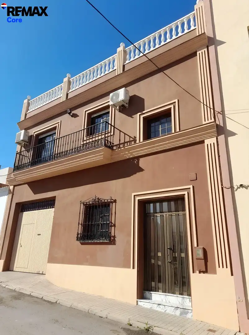 Maison avec terrasse à vendre à Almendralejo