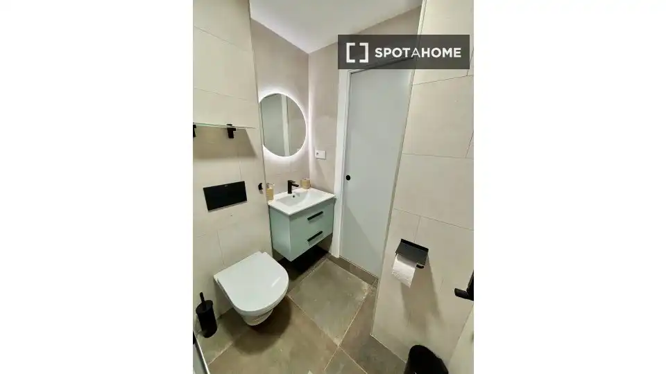 Habitación en Barrio del Ave