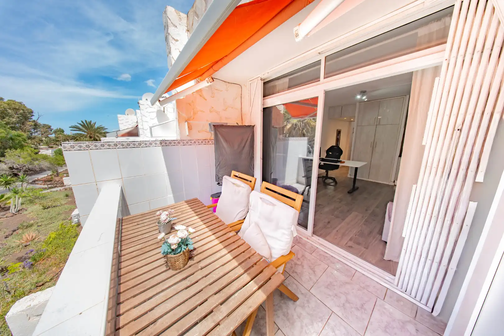 Terraza de Estudio en venta en Arona con Terraza, Balcón y Piscina comunitaria