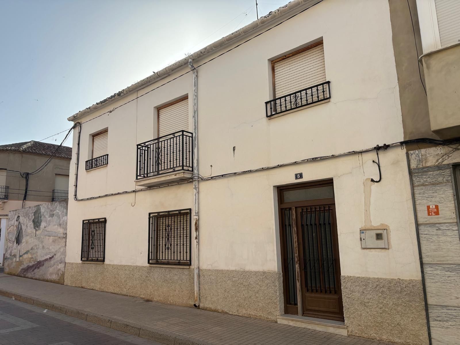 Vista exterior de Casa o xalet en venda en Alpera